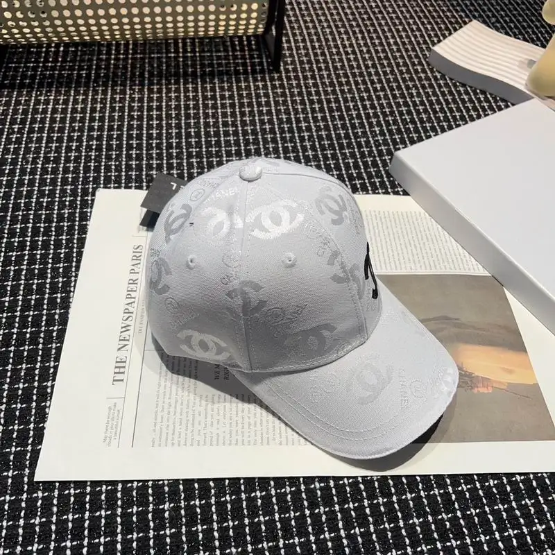 Chanel cap (95)